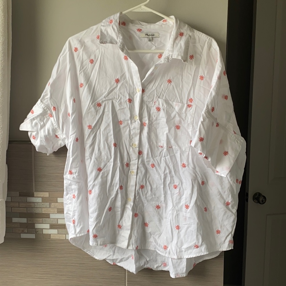 Madewell embroidered daisy button-down